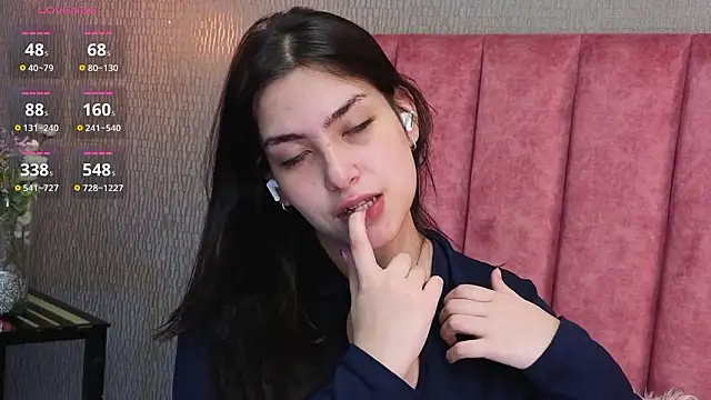 Alexa Thaylor  online show from March 11, 4:13 pm