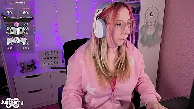 JustKerry online show from November 13, 11:31 am