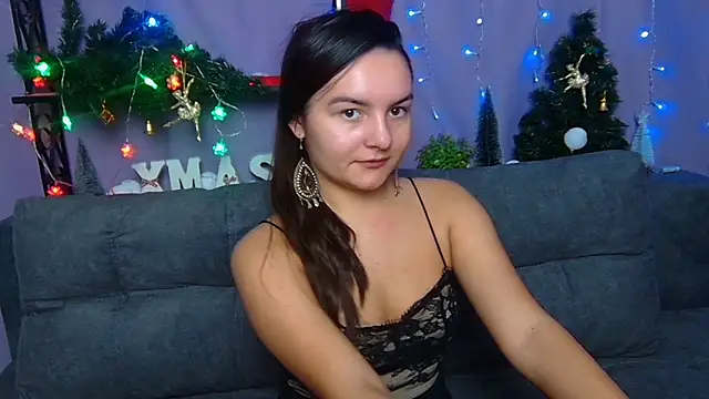 JasmineAsha online show from January 6, 6:58 am
