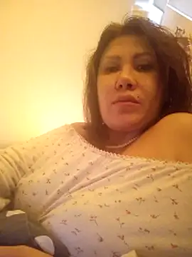 Snapshot of ROXOLANAA_SEXY chatting on November 20, 7:52 am ROXOLANAA SEXY online show from November 20, 7:52 am