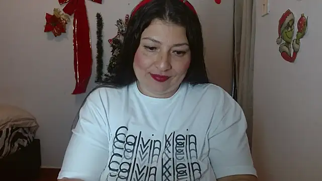 Victoriaevans1 online show from December 16, 5:33 pm