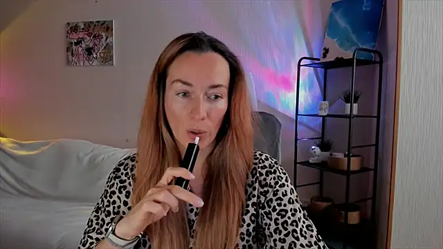 RebeccaMartinez online show from November 27, 7:43 am