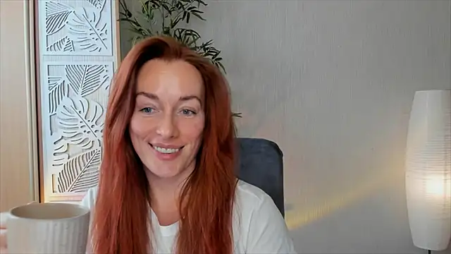 RebeccaMartinez online show from March 7, 6:43 am