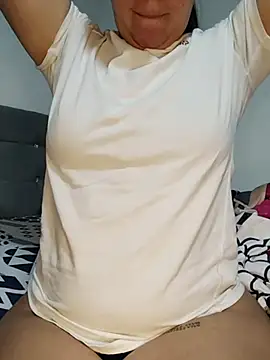 Snapshot of katha_steele_ chatting on October 23, 8:35 am katha steele online show from October 23, 8:35 am