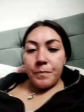 Snapshot of katha_steele_ chatting on October 31, 5:36 pm katha steele online show from October 31, 5:36 pm