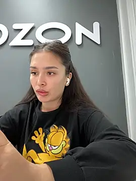 Snapshot of Sweet_Lollypop chatting on December 8, 4:28 pm Sweet Lollypop online show from December 8, 4:28 pm