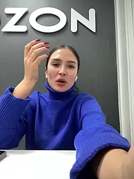 Snapshot of Sweet_Lollypop chatting on December 12, 5:04 pm Sweet Lollypop online show from December 12, 5:04 pm
