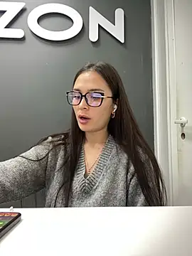 Snapshot of Sweet_Lollypop chatting on January 10, 4:51 pm Sweet Lollypop online show from January 10, 4:51 pm