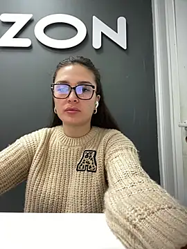 Snapshot of Sweet_Lollypop chatting on January 19, 7:46 am Sweet Lollypop online show from January 19, 7:46 am