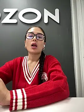 Snapshot of Sweet_Lollypop chatting on January 23, 4:59 pm Sweet Lollypop online show from January 23, 4:59 pm