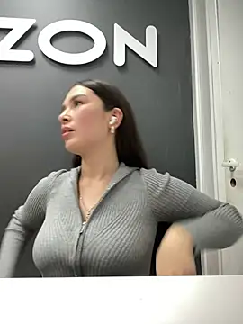 Snapshot of Sweet_Lollypop chatting on February 4, 6:57 am Sweet Lollypop online show from February 4, 6:57 am