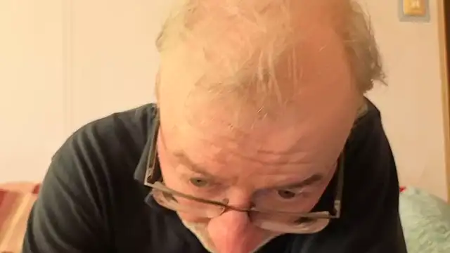 Snapshot of cumloverboyxx69 chatting on October 17, 12:19 pm cumloverboyxx69 online show from October 17, 12:19 pm