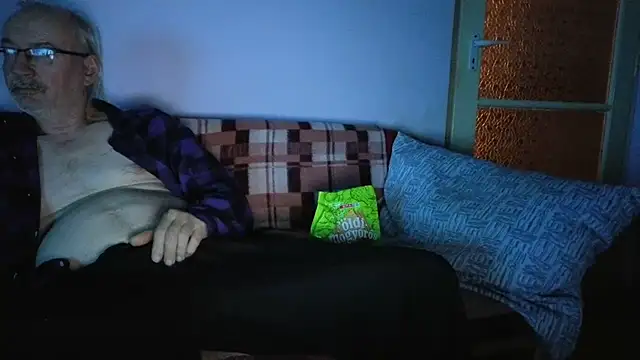 Snapshot of cumloverboyxx69 chatting on November 9, 7:23 pm cumloverboyxx69 online show from November 9, 7:23 pm