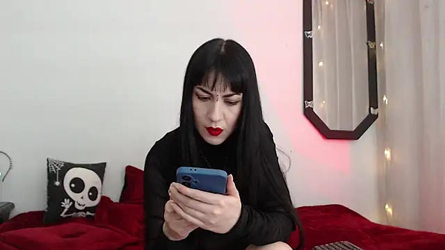 Snapshot of Amy_Aloqua chatting on February 5, 3:49 pm Amy Aloqua online show from February 5, 3:49 pm