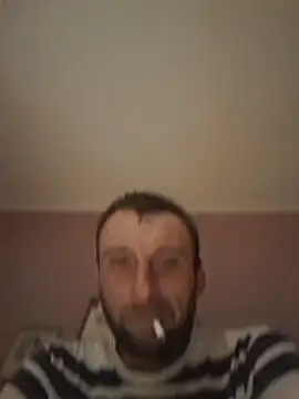 Snapshot of Lajkii chatting on April 20, 7:59 pm Lajkii online show from April 20, 7:59 pm
