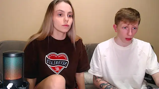 juliaanddima online show from February 13, 11:12 pm