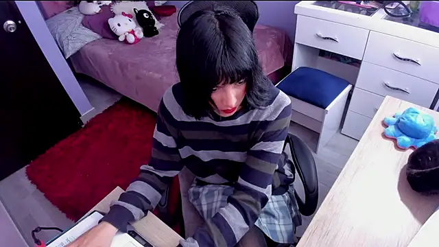 Snapshot of Room312_ chatting on January 21, 4:58 pm Room312 online show from January 21, 4:58 pm