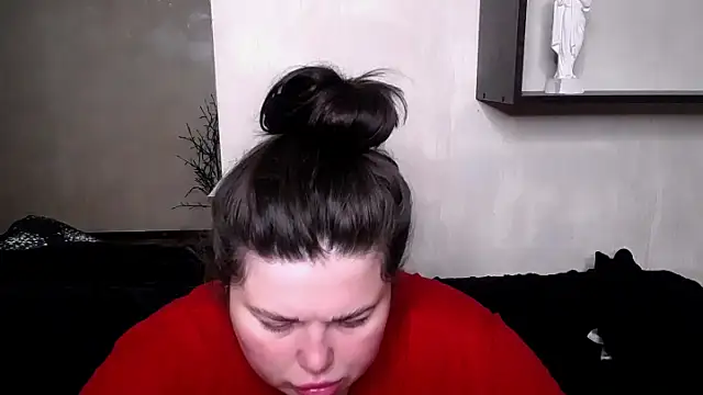 Emily Mo online show from October 14, 5:30 am