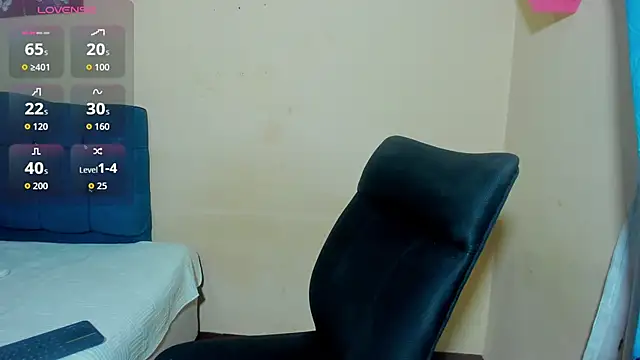 Snapshot of sweet1Girl chatting on November 14, 3:05 am sweet1Girl online show from November 14, 3:05 am