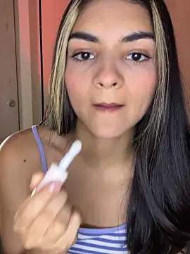 Cat2525 online show from April 11, 1:43 am