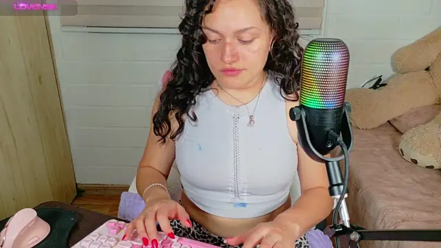 megan doll2 online show from March 27, 11:37 pm