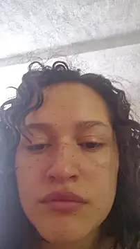 Snapshot of megan_doll2 chatting on April 23, 3:25 pm megan doll2 online show from April 23, 3:25 pm
