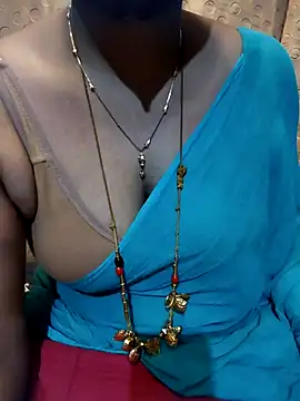 Snapshot of tuttifrutti17 chatting on April 16, 5:36 pm tuttifrutti17 online show from April 16, 5:36 pm