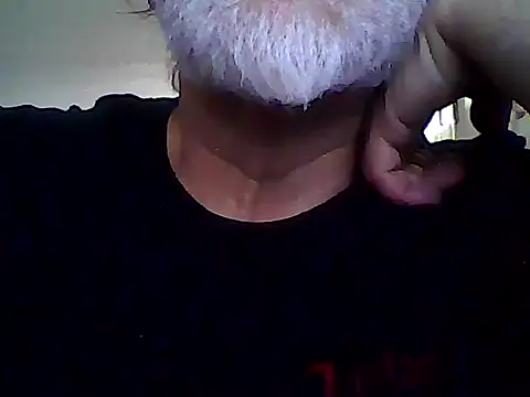 Snapshot of xcimeru chatting on July 10, 1:36 pm xcimeru online show from July 10, 1:36 pm