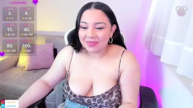 ambar-wells online show from October 8, 5:21 pm