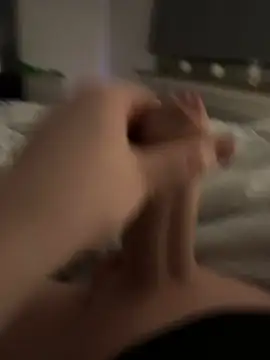 Snapshot of ycumforyou chatting on December 16, 2:15 am ycumforyou online show from December 16, 2:15 am