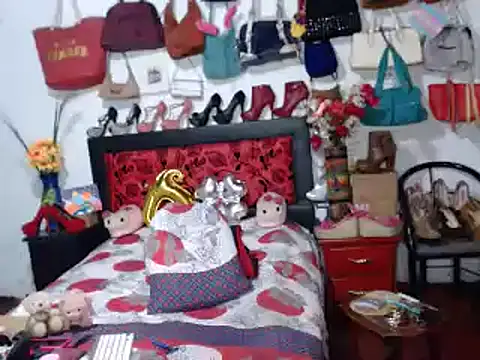 Snapshot of Xiaraa26 chatting on March 13, 1:10 am Xiaraa26 online show from March 13, 1:10 am