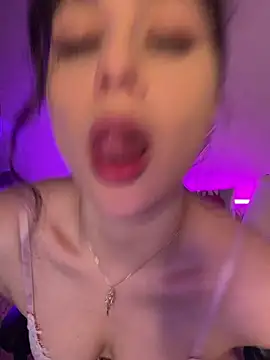 Your insomniya online show from December 18, 10:16 pm