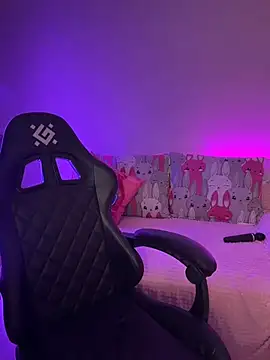 Your insomniya online show from April 6, 9:16 pm