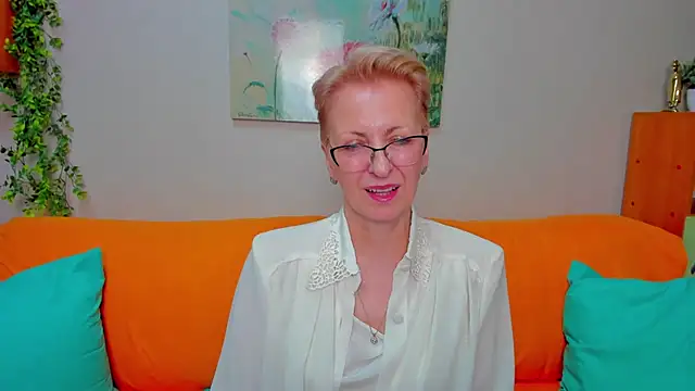 iamyourdream89 online show from March 30, 9:05 pm