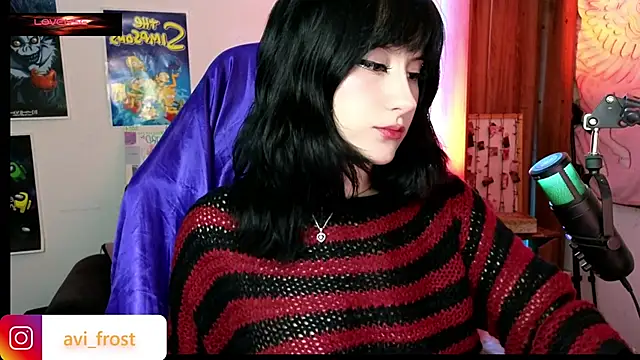 Snapshot of avi_frost chatting on December 24, 5:27 am avi frost online show from December 24, 5:27 am