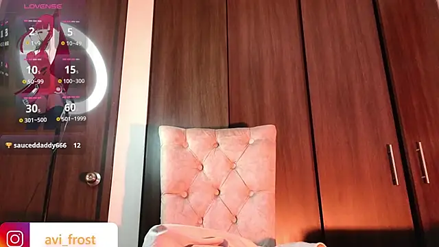 Snapshot of avi_frost chatting on September 13, 7:52 am avi frost online show from September 13, 7:52 am