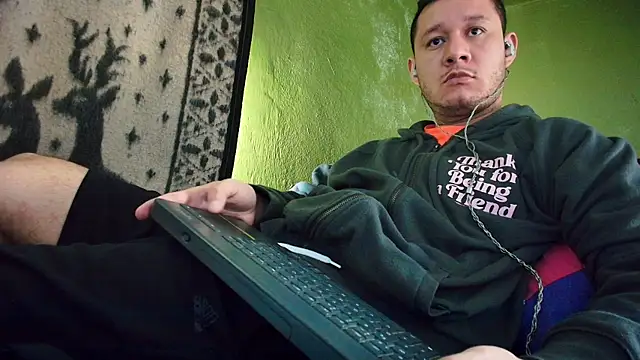 sweet cock28 online show from December 16, 4:16 pm
