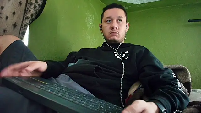 sweet cock28 online show from January 7, 3:44 pm