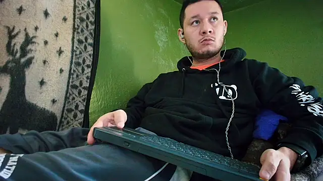sweet cock28 online show from January 10, 3:58 pm