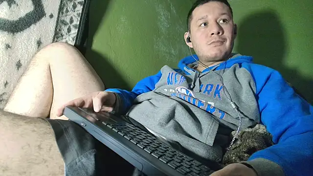 sweet cock28 online show from December 17, 3:45 am