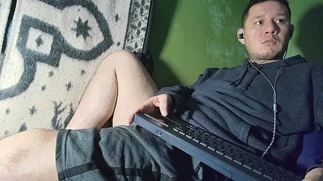 sweet cock28 online show from January 14, 3:45 am