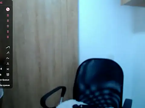 Danna Ross  online show from February 11, 12:15 am