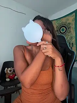 fenixgre online show from October 25, 6:57 pm