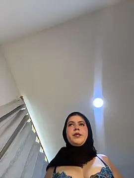 Snapshot of naughty__angel chatting on November 18, 11:47 am naughty angel online show from November 18, 11:47 am