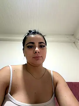 Natasha  Blue online show from December 3, 5:00 pm