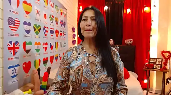 Sarah teiku online show from February 4, 9:31 pm