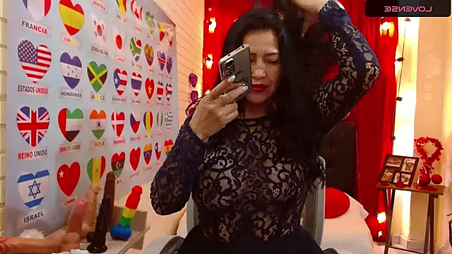 Sarah teiku online show from February 17, 9:30 pm