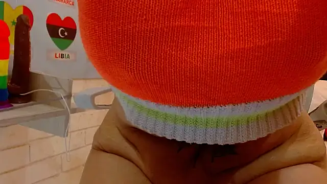 Sarah teiku online show from March 6, 12:54 am