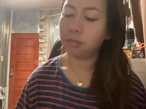 UrLove Marga online show from July 18, 9:40 pm