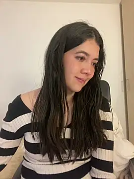 Snapshot of saori_10 chatting on April 29, 12:59 am saori 10 online show from April 29, 12:59 am